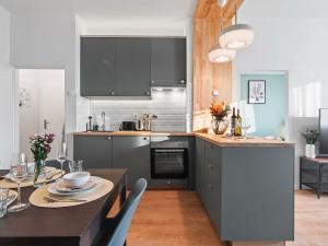 Pronájem bytu 2+kk, Praha - Vysočany, Kolbenova, 60 m2
