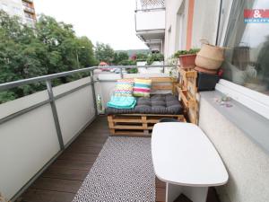 Pronájem bytu 2+kk, Praha, Semická, 44 m2