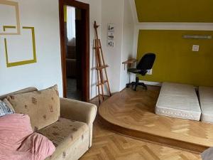 Prodej rodinného domu, Manětín, 250 m2