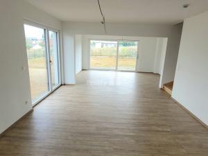 Prodej rodinného domu, Kladno - Dubí, Pechlátova, 353 m2