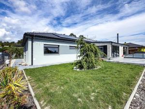 Pronájem rodinného domu, Březno, Pod Lesem, 120 m2