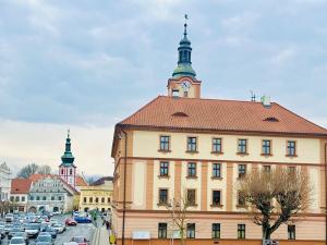 Pronájem bytu 1+1, Sušice, náměstí Svobody, 37 m2