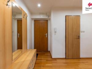 Pronájem bytu 3+1, Plzeň, Waltrova, 76 m2