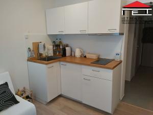 Pronájem bytu 1+kk, Rosice, Na Vyhlídce, 28 m2