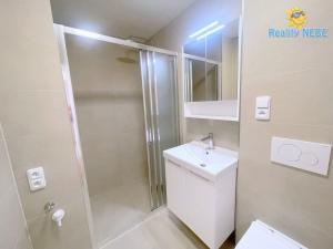 Pronájem bytu 3+kk, Praha - Chodov, Švabinského, 27 m2
