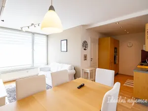 Pronájem bytu 4+kk, Praha - Michle, Přímětická, 68 m2