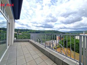 Pronájem kanceláře, Praha - Braník, Branická, 676 m2