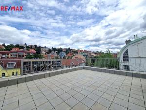 Pronájem kanceláře, Praha - Braník, Branická, 676 m2
