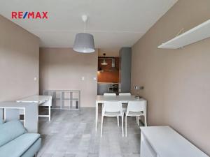Pronájem bytu 2+kk, Praha - Stodůlky, U jezera, 42 m2