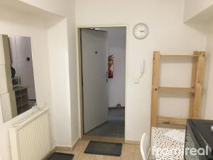 Pronájem bytu 1+1, Brno - Maloměřice, Karlova, 30 m2