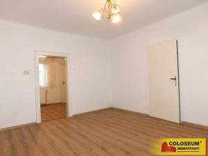 Prodej rodinného domu, Hrušovany nad Jevišovkou, 150 m2