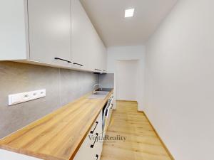 Prodej bytu 3+1, Olomouc, Černá cesta, 65 m2