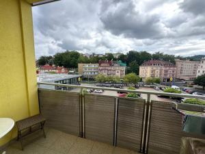 Prodej bytu 1+kk, Karlovy Vary, Jateční, 38 m2