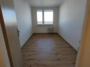 Pronájem bytu 2+1, Most, Rozmarýnová, 48 m2