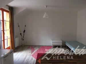 Pronájem bytu 1+1, Mnichovo Hradiště, Příčná, 37 m2
