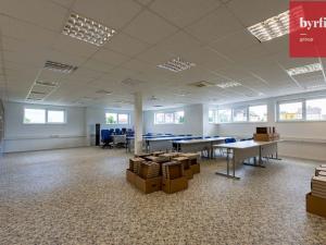 Prodej obchodního prostoru, Opava, Kolofíkovo nábřeží, 1116 m2