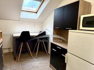 Pronájem bytu 1+1, Jihlava, Palackého, 40 m2