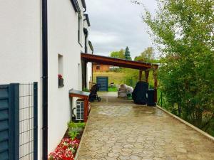 Prodej rodinného domu, Kamenice - Těptín, Tvrdá, 136 m2