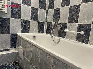 Prodej bytu 3+1, Praha - Řepy, Španielova, 77 m2