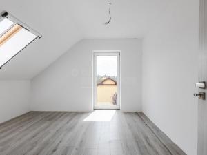 Prodej rodinného domu, Řečany nad Labem, K Tišině, 150 m2