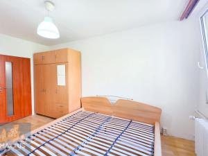 Pronájem bytu 3+1, Praha - Košíře, Vrchlického, 75 m2