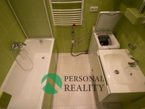Pronájem bytu 3+1, Praha - Hlubočepy, Renoirova, 69 m2