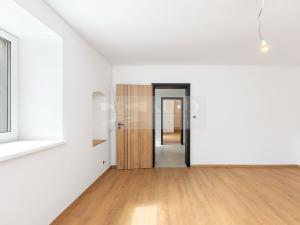 Prodej rodinného domu, Horky nad Jizerou, 186 m2