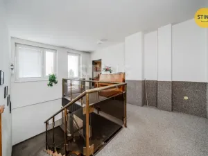 Prodej vily, Vřesina, 300 m2