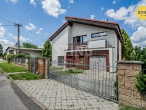 Prodej rodinného domu, Vřesina, 300 m2