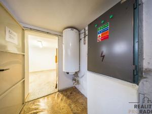 Prodej obchodního prostoru, Tvarožná Lhota, 278 m2