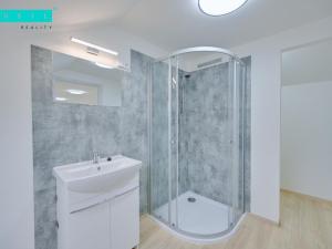 Pronájem rodinného domu, Velká Bystřice, Žižkova, 120 m2
