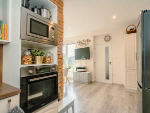 Prodej rodinného domu, Máslovice, Spojovací, 100 m2