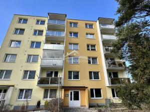 Pronájem bytu 3+1, Třebíč, Obránců míru, 70 m2