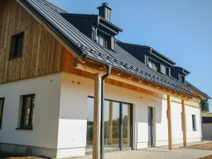 Prodej rodinného domu, Nové Hutě, 260 m2