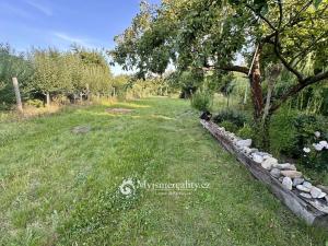 Prodej zahrady, Znojmo, 2238 m2