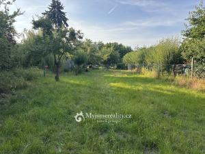 Prodej zahrady, Znojmo, 2238 m2