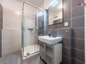 Prodej bytu 2+kk, Praha - Kyje, Farkašova, 49 m2