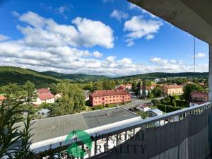 Prodej bytu 2+1, Jince, 52 m2