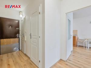 Prodej bytu 2+kk, Praha - Chodov, Hrabákova, 44 m2