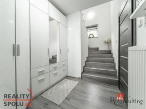 Prodej rodinného domu, Dubí - Běhánky, Smetanovo návrší, 130 m2