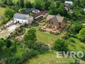 Prodej pozemku pro bydlení, Křelovice, 2093 m2