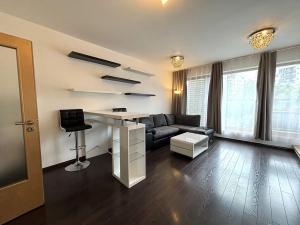Prodej bytu 2+kk, Praha - Hrdlořezy, Nad Smetankou, 55 m2