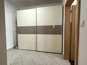 Prodej bytu 2+kk, Praha - Hrdlořezy, Nad Smetankou, 55 m2