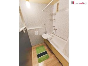 Prodej bytu 3+1, Praha - Prosek, Veltruská, 62 m2