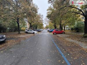 Prodej bytu 3+1, Praha - Prosek, Veltruská, 62 m2