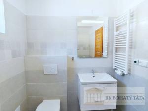 Pronájem bytu 1+kk, Praha - Veleslavín, Nad hradním potokem, 30 m2