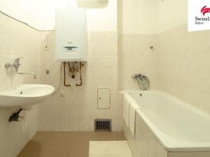 Pronájem bytu 2+1, Sezemice, Nejedlého, 57 m2
