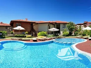 Prodej bytu 2+kk, Nesebar, Bulharsko, 74 m2