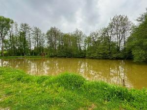 Prodej pozemku pro bydlení, Vápovice, 890 m2