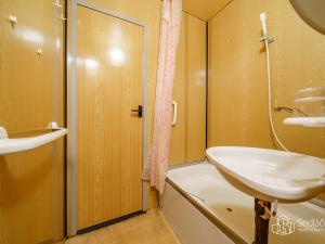 Prodej bytu 1+1, Kraslice, Pod nádražím, 40 m2
